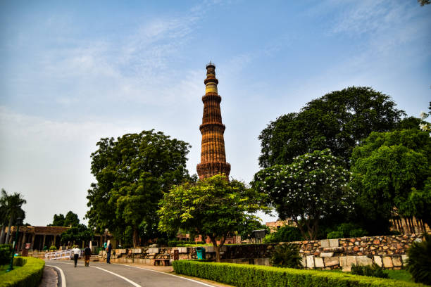 qutub minar